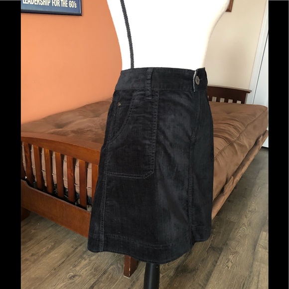 WOOLRICH black corduroy a-line skirt - Picture 5 of 7